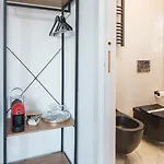 Welcomely - Seamphony Apartament *